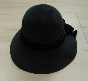 ●（132）Alexandre de Paris 帽子