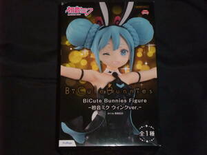 【未開封品】BiCute Bunnies Figure 初音ミク ウィンクver. 黒星紅白 黒バニー フィギュア