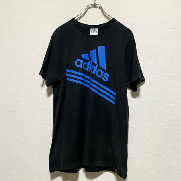 アメリカ古着　adidas アディダス　コットン　ブラック　半袖Ｔシャツ　黒色　ビッグロゴ　デカロゴ　【D44】