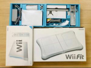 Wii本体　ソフト9個　超美品