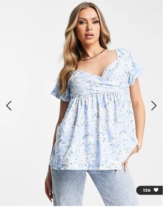 【新品 超激安！ 】【英国購入 】In The Style Stacey Solomon floral milkmaid wrap front top in blue UK8