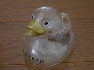 Оперативное решение ♪ Новый ♪ Conrad Macau Conrad Duck Psycho Duck Hotel Amenity товары вода игра в ванн в ванне игрушки