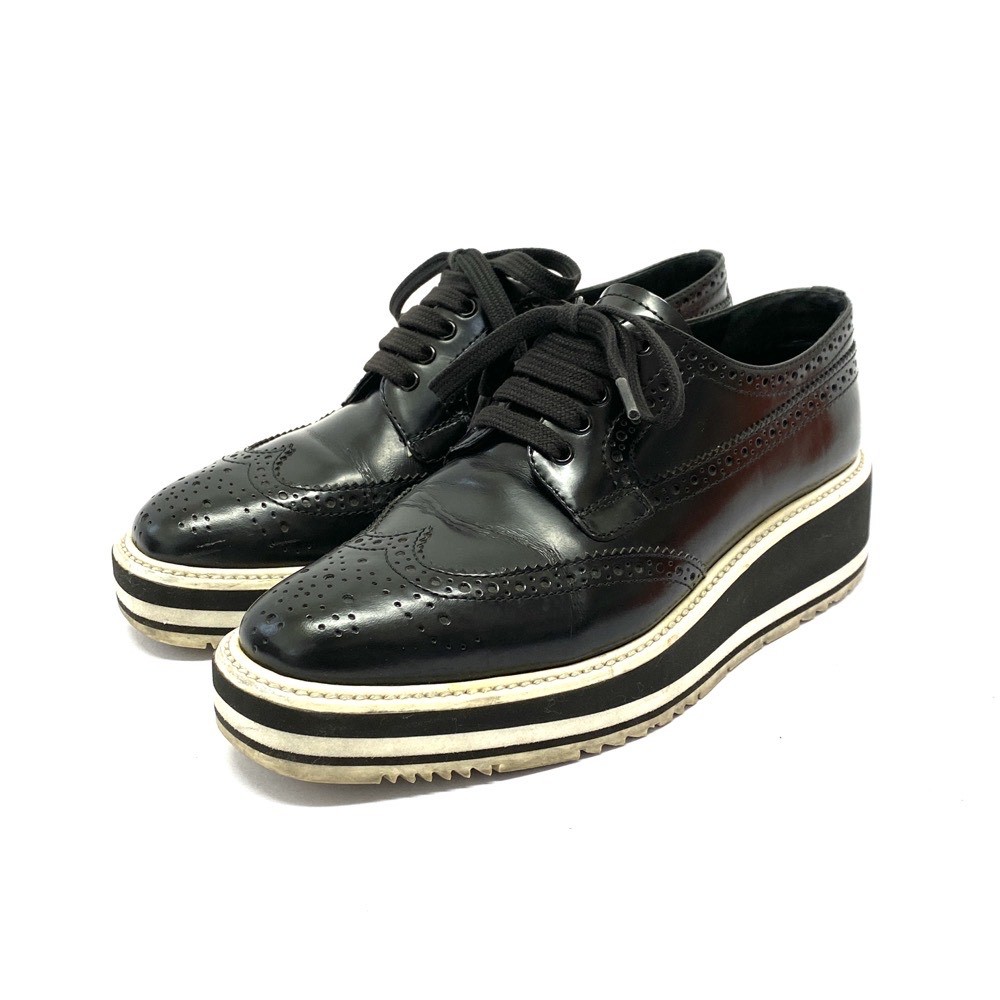 国内正規取扱い店 London brown ✕ vibram　ウイングチップスニーカー　未使用品 ローファー/革靴