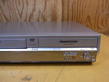 □V/596☆パナソニック Panasonic☆DVD/VHSビデオレコーダーデッキ☆リモコン付き☆DMR-E75V☆ジャンク_画像4