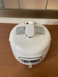 【けいちゃんプロフ必読 様 専用】 電気圧力調理鍋 HR-P07W