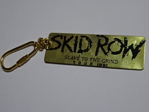 送料84円・hamasaki-86■ SKID ROW (スキッド・ロウ) キーホルダー クスミやスレキズあり