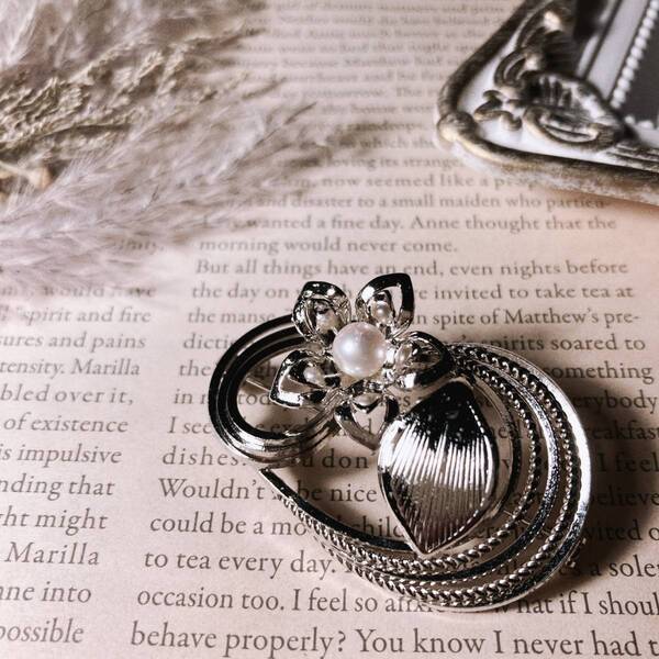 美品 シルバー パール ブローチ お花 セレモニー ビンテージ silver pearl flower Brooch ceremony japan Vintage 0005