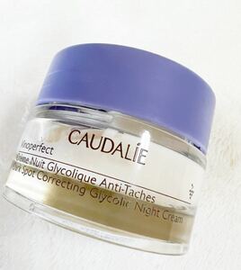 Caudalie コーダリー ヴィノパーフェクト ダーク スポット コレクティング グリコリック ナイトクリーム 15ml