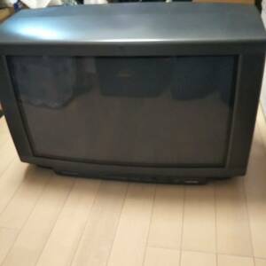 *[TOSHIBA] Toshiba color tv WIDE BAZOOKA24 -inch? shape name 24N20 Brown tube tv Junk Showa Retro antique receipt only (pick up) 