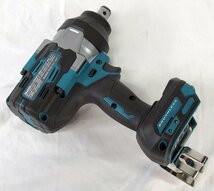 1円～ 中古美品 makita マキタ 充電式 インパクトレンチ TW001GRDX 2.5Ah 40Vmax バッテリ2個 充電器付_画像4