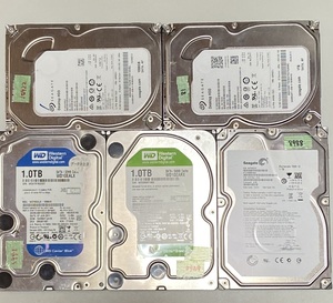 【中古】3.5インチ 1TB HDD 5台 / WD10EALX WD10EARX ST31000524AS ST1000DM003・2台 / Western Digital Seagate