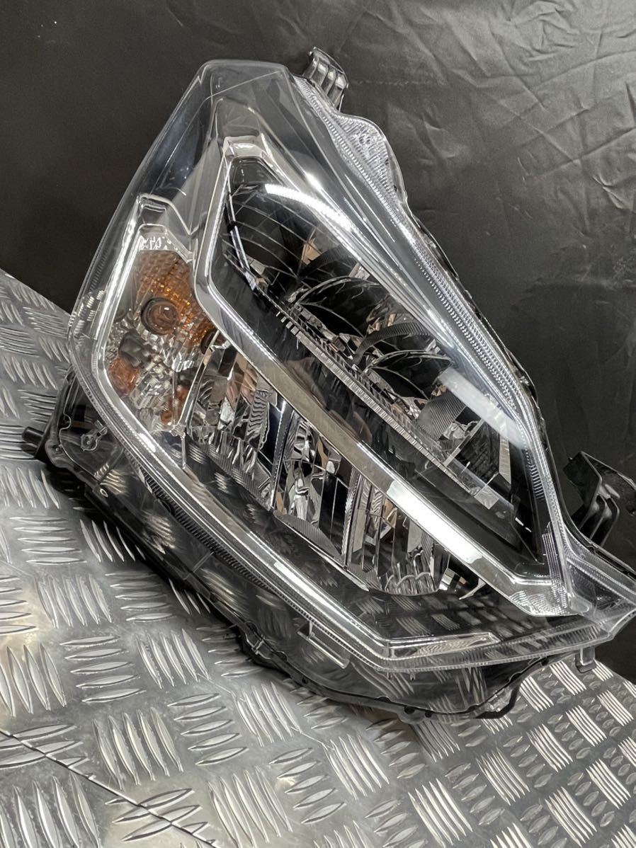 ミライース LA350S LA360S 右 ヘッドライト KOITO ダイハツ 純正 運転席側