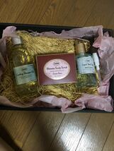 未使用　SABON 3点セット　シャワーオイル　スパークリング　ヘッドスクラブ　グリーン・ローズ　ハンドソープ　デリケート・ジャスミン_画像1