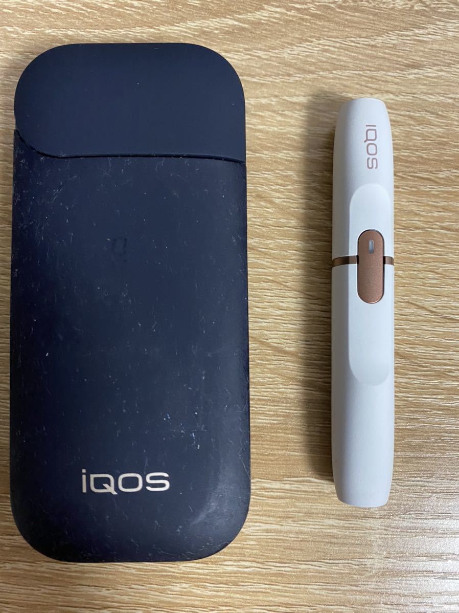 世界的に有名な IQOS アイコス 2.4Plus 新型 ポケット チャージャー