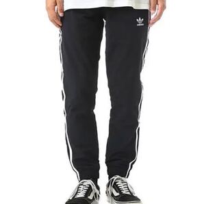 adidas ナイロントラックパンツ アディダス