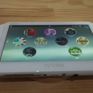 PlayStation Vita Wi-Fiモデル PCH-2000 3.67