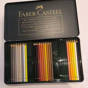 ファーバーカステル ポリクロモス色鉛筆　120本入りのうち24色25本