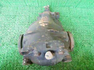 * Benz 230E W124 E Class 90 year 124023 rear differential gear / rear diff ( stock No:47975) *