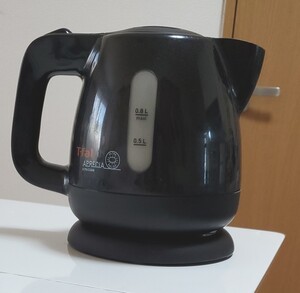 ティファール電気ケトル 黒