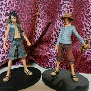 ONE PIECE ルフィ シャンクス 2体セット