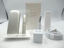 ●●IQOS アイコス 3 DUO デュオ LIMITED EDITION ムーンシルバー 本体　電子たばこ　 喫煙具　喫煙グッズ　コンパクト　通電確認済み●●_画像1