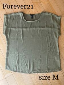 Forever21 フォーエバー21 半袖 カットソー カーキ M Tシャツ 