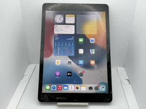【中古・ジャンク】液晶割れ Apple iPad 8th 32GB Wi-Fi+C SoftBank グレイ NW利用制限▲ 本体 1 A-27338