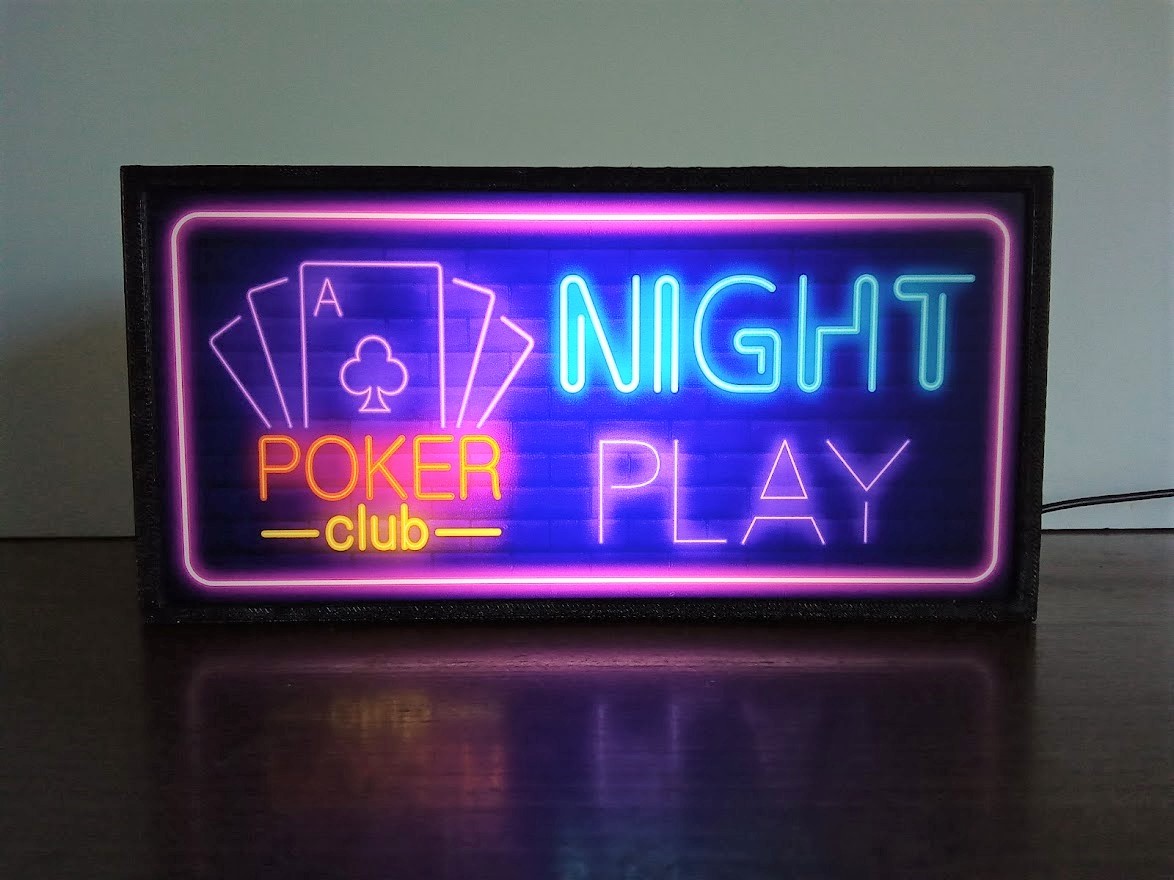ポーカーゲームの値段と価格推移は?|214件の売買情報を集計した