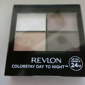 ☆REVLON☆ レブロン カラーステイ ディ トゥ ナイト アイシャドウ クアッド 555 MOONLIT テスター （中古品）の画像1