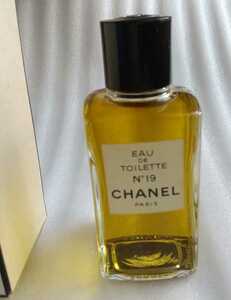  Chanel CHANEL No.19o-teto crack EAU DE TOILETTE 118ml unopened * unused 