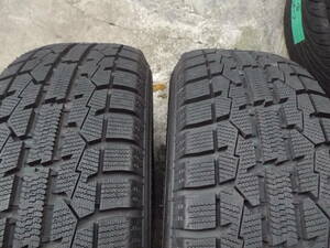 2本です。185/65R15　TOYO　GARIT　GIZ　バリ溝スタッドレスタイヤ　