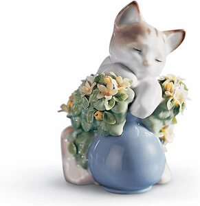 正規品 入手困難 リヤドロ 新品 LLADRO ネコ 猫 ねこ 仔猫 子猫 幸運 開運 プレゼント 置物 置き物 インテリア 11x10x7cm