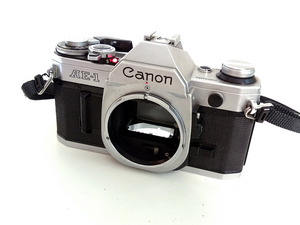 【 動作品 】キャノン 一眼レフ フィルムカメラ ボディ CANON AE-1 SLR Film Camera