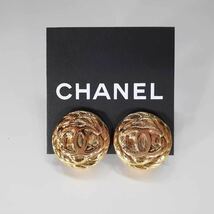 【1円～】CHANEL　シャネル　シャネルイヤリング ココマーク ゴールド　ラウンドイヤリング　アクセサリー　カメリア　_画像2