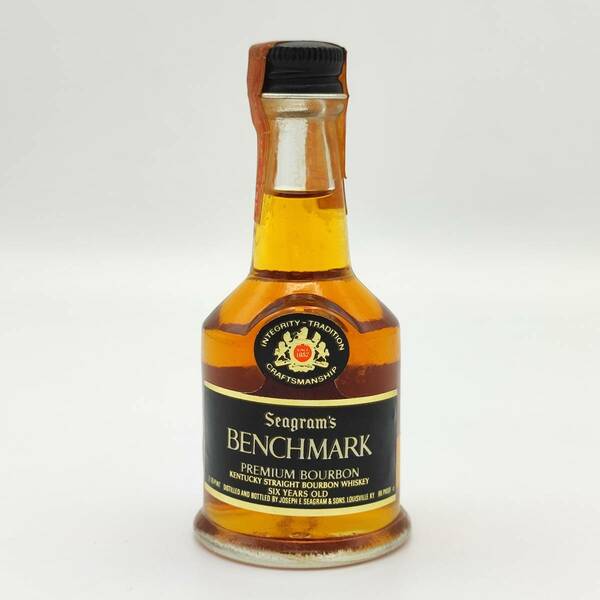 【全国送料無料】Seagram's BENCHMARK 6years old PREMIUM BOURBON WHISKEY　43度　47ml