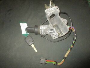 BMW E36 318ti イグニッションキーシリンダー キー 中古 1092273 1093266 61358364709 8360922.3 部品取あり ロックシリンダー レシーバー