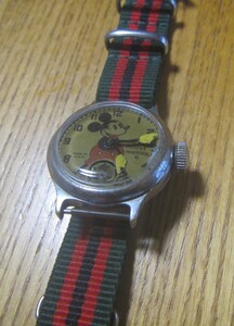 完璧稼働 Ingersoll Mickey Mouse Watch インガソル ミッキー・マウス腕時計 1930年代 手巻き機械式 円盤が秒針, ±3分/日の精度で稼働中