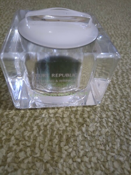 NATURE REPUBLIC BRIGHTENNING and WRINKLE クリーム