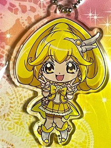 プリキュア　プリティストア限定　アクリルダイカットボールチェーン　キュアピース