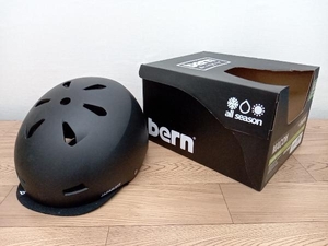 bern バーン MACON VISOR スケートボード スポーツヘルメット HEAD HAT ブラック 3XL US-D572 箱付き