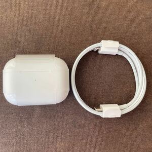 Apple純正 AirPods Pro MLWK3J/A MagSafe対応充電ケース＋lightening USB-Cケーブルのみ イヤホン無し 新品未使用品。