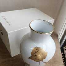 大倉陶園　高さ27、5cm OKURA フラワーベース 花瓶 ハードケース入_画像2