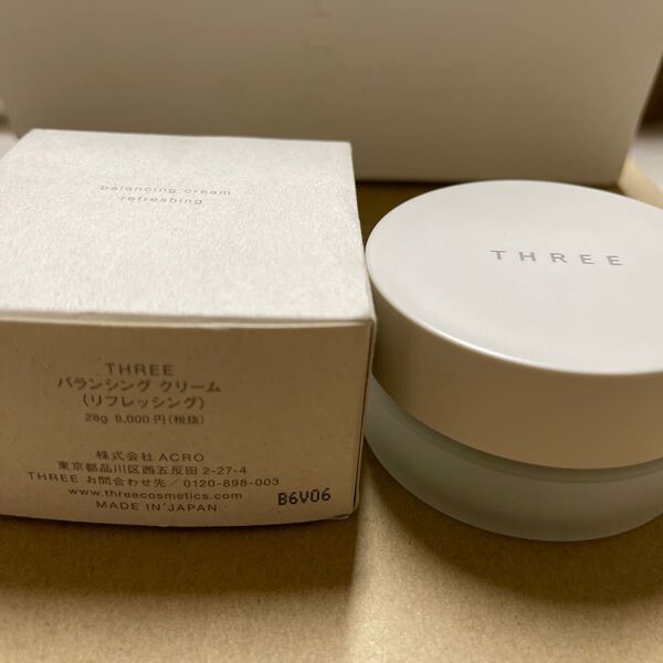 THREE バランシング クリーム 28g