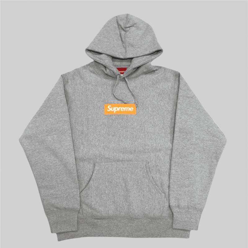 トップス Supreme - シュプリームSupreme□17AW Box Logoフーディ