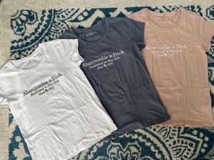 アバクロンビー&フィッチ 半袖 ロゴTシャツ 3枚セット レディース