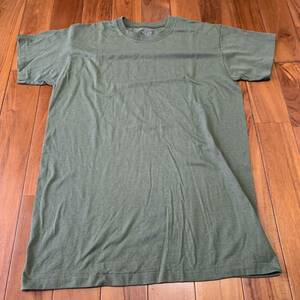 沖縄 米軍放出品 USMC MARINE DUKE ミリタリー Tシャツ トレーニング ランニング 筋トレ スポーツ MEDIUM OD (管理番号OP71)