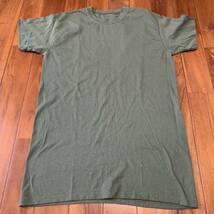 沖縄 米軍放出品 USMC MARINE DUKE ミリタリー Tシャツ トレーニング ランニング 筋トレ スポーツ MEDIUM OD (管理番号OP79)_画像1