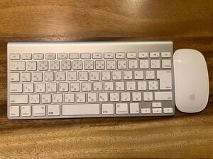 APPLE WIRELESS KEYBOARD & MOUSE
