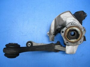 * Porsche Porsche 911 Carrera 996 4S original left front hub Knuckle lower arm 996.341.665.05 (n073315)