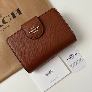 【新品】COACH コーチ 二つ折り財布 ブラウン
